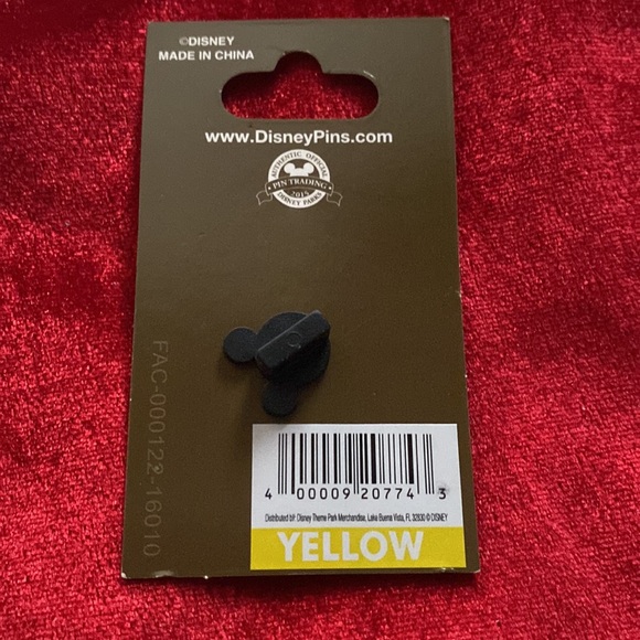 Disney parks pirates of the Caribbean pin - Picture 3 of 4